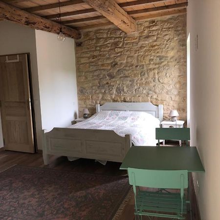 Chambre Du Tilleul - Charme, Confort Et Piscine Sigonce Dış mekan fotoğraf