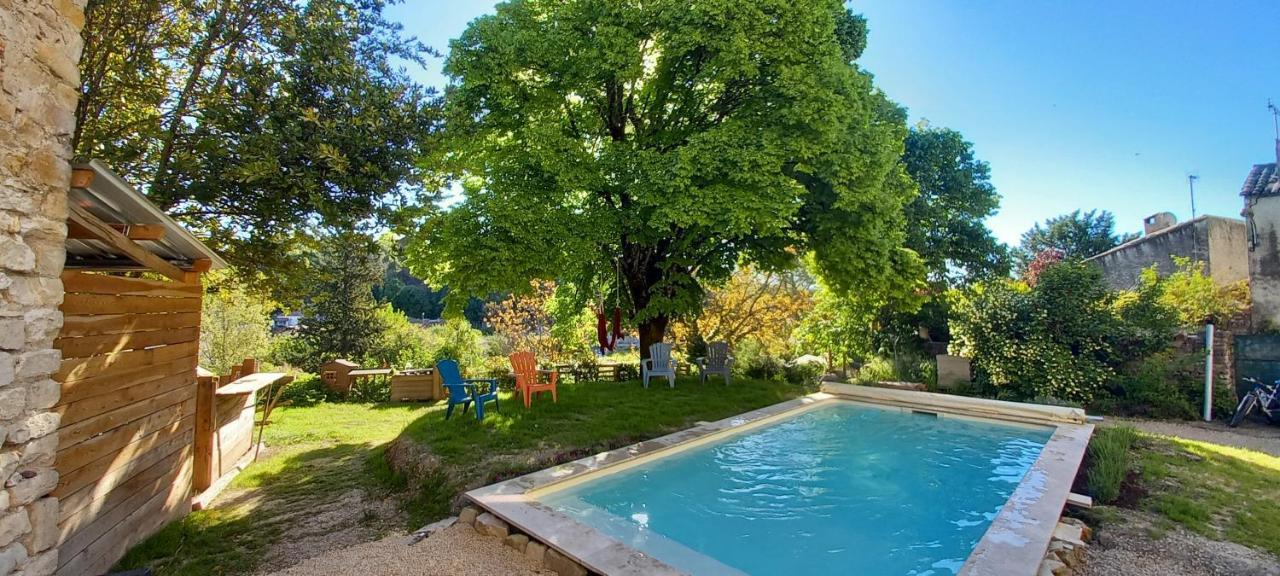Chambre Du Tilleul - Charme, Confort Et Piscine Sigonce Dış mekan fotoğraf