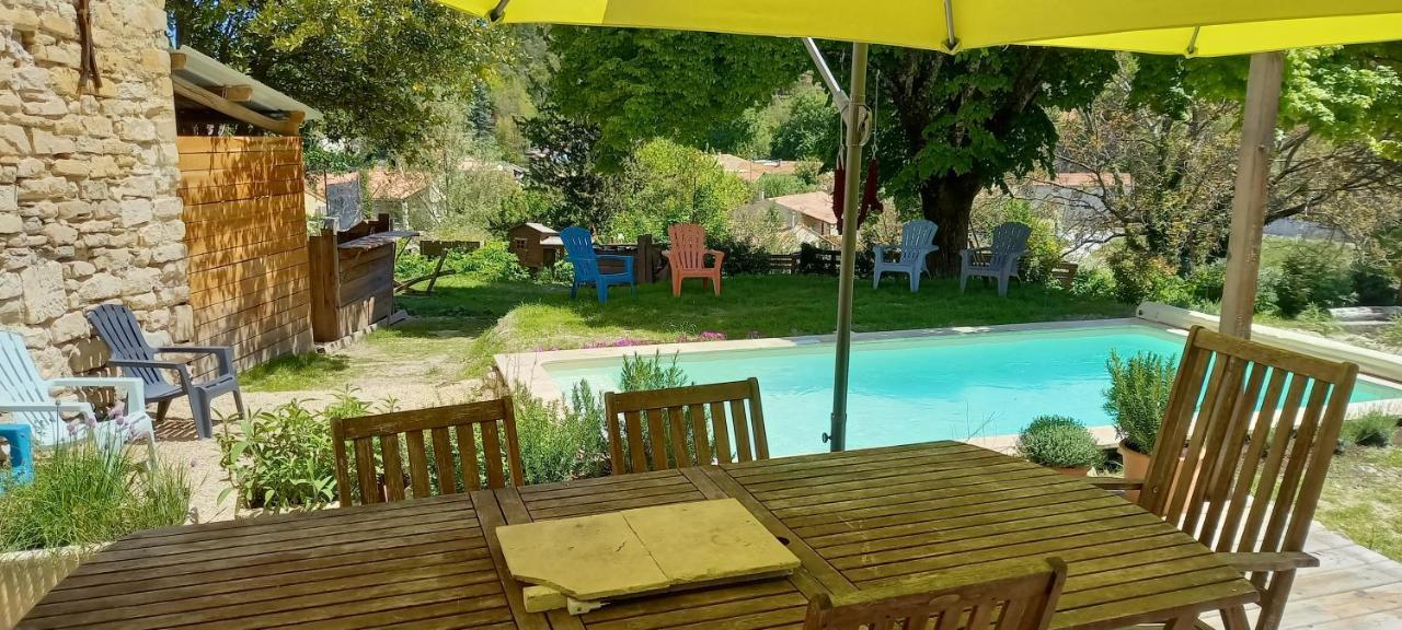 Chambre Du Tilleul - Charme, Confort Et Piscine Sigonce Dış mekan fotoğraf